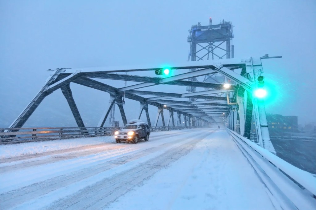 Granite Staters will take the longest journeys in New England for Thanksgiving