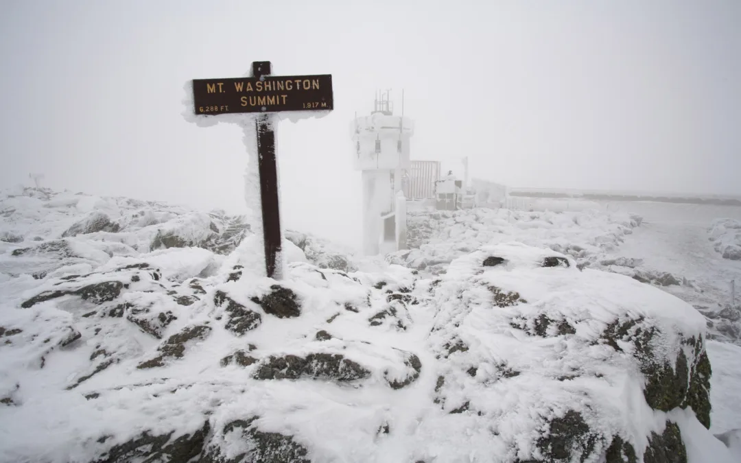 Hiker survives freezing temps, 90-mph winds on Mount Washington