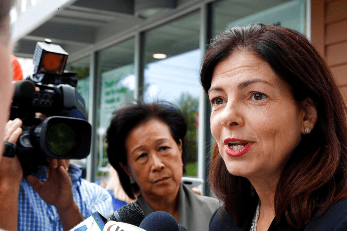 Kelly Ayotte endorses Donald Trump amidst bipartisan criticism for political about-face