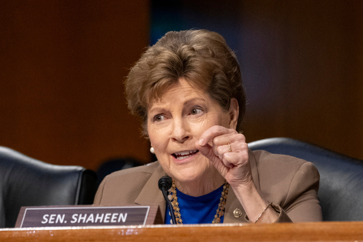 Senator Shaheen advocates for energy-efficient building codes to lower New Hampshire housing costs Senator Shaheen advocates for energy-efficient building codes to lower New Hampshire housing costs