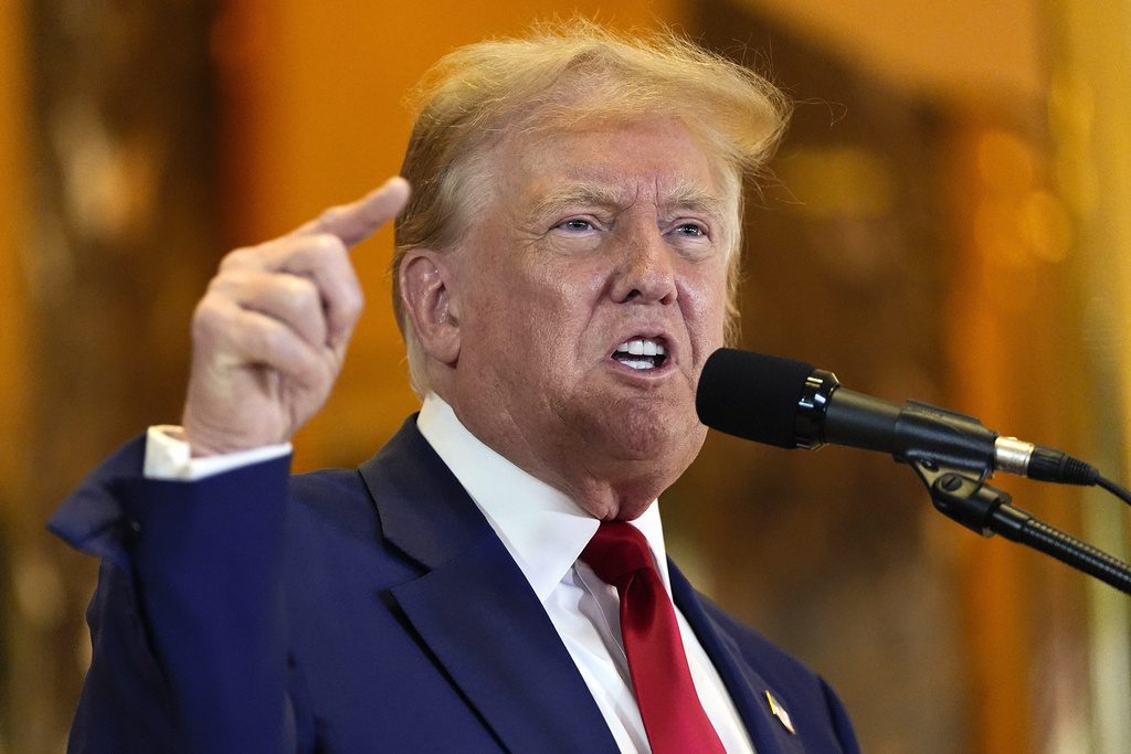 It sure looks like Trump is paying off witnesses It sure looks like Trump is paying off witnesses