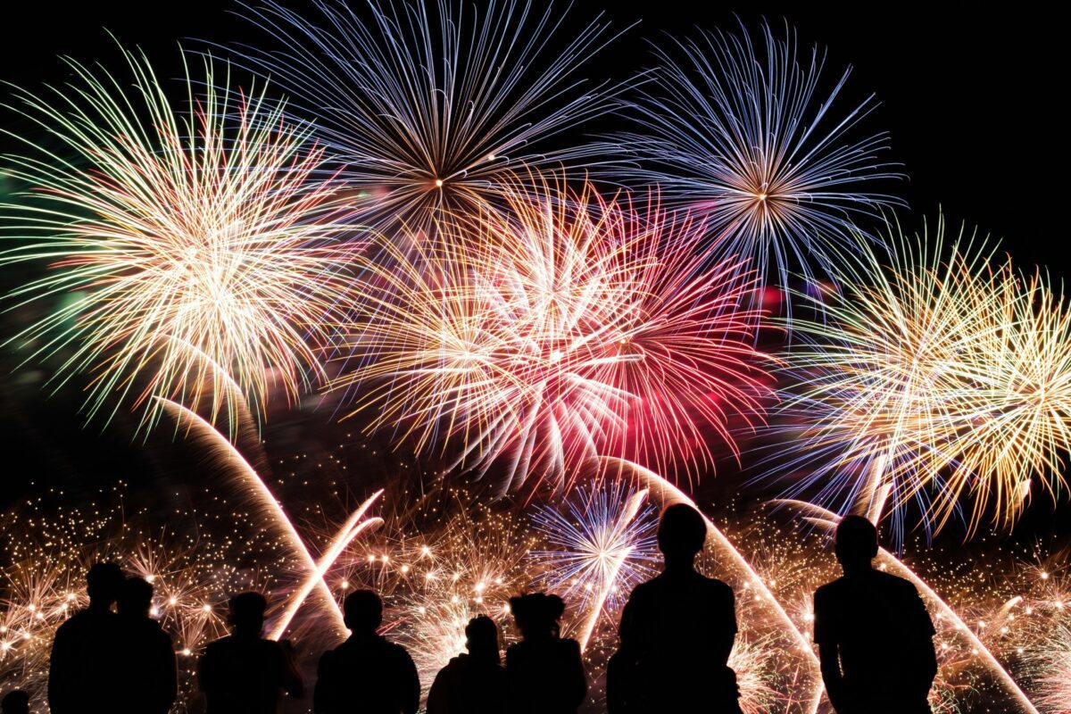 6 spectacular fireworks shows in New Hampshire this Fourth of July 6 spectacular fireworks shows in New Hampshire this Fourth of July