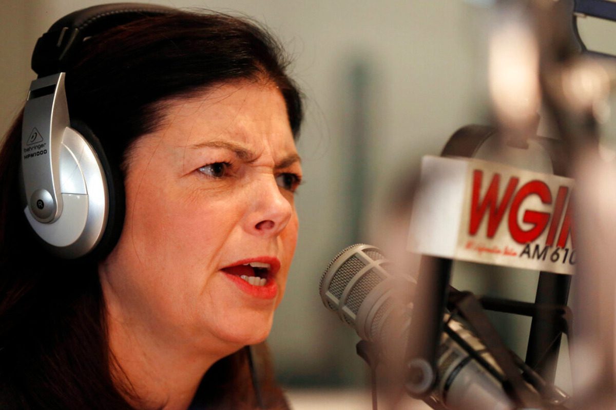 Kelly Ayotte misleads Granite Staters about abortion rights in new ad