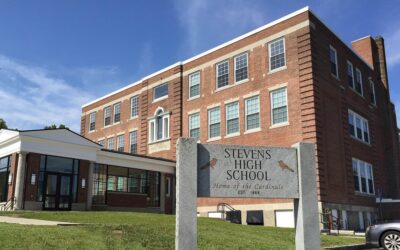 Stevens High School locked down after Snapchat post shows students with BB gun