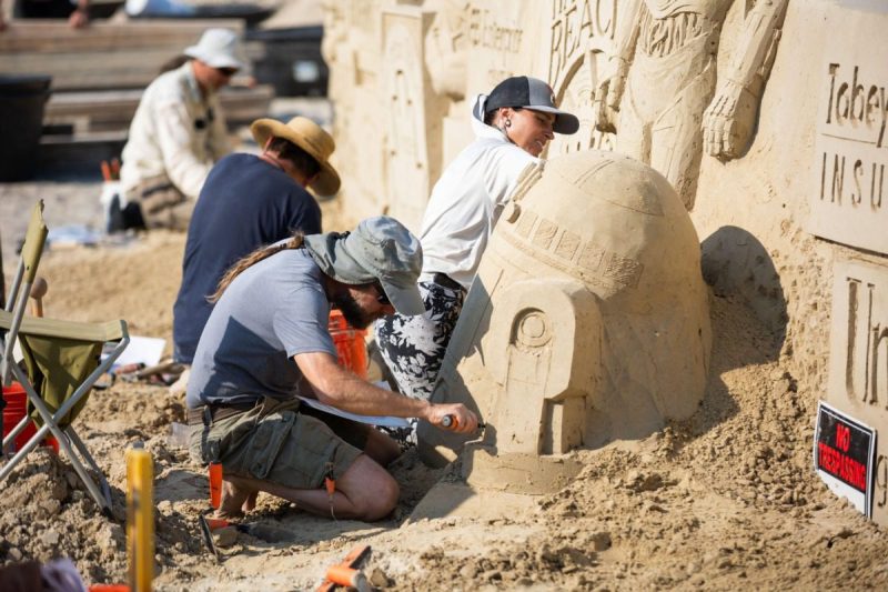 folks at the Hampton Beach Sand Sculpting Classic contest