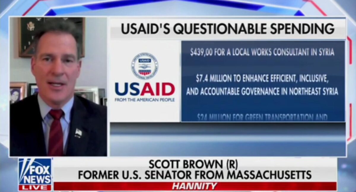 Scott Brown, seeking a Trump endorsement, apologizes for January 6 criticism
