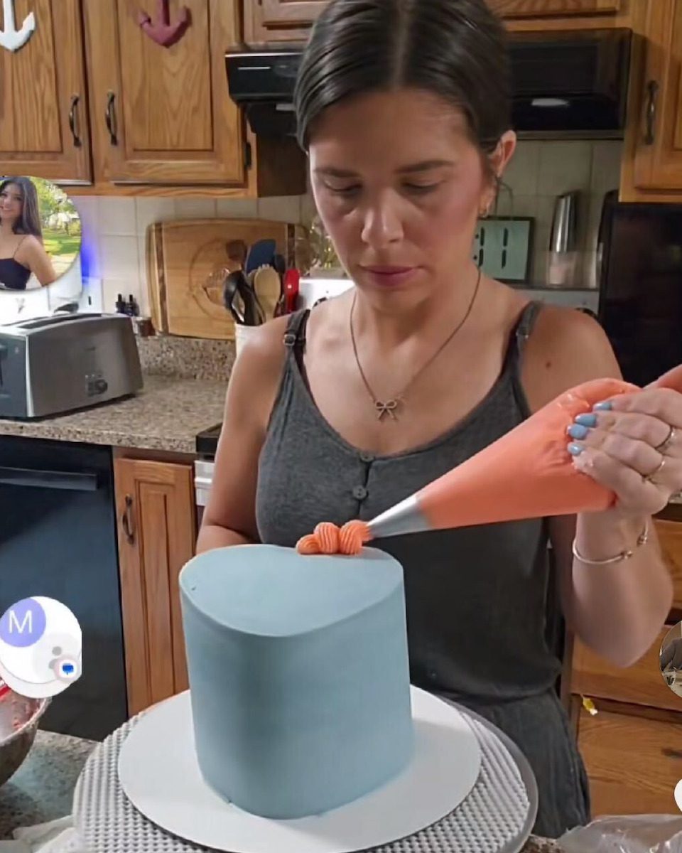 How a New Hampshire mom built a booming baking business on social media How a New Hampshire mom built a booming baking business on social media