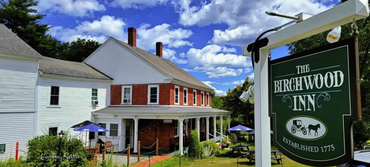 10 historic bars in New Hampshire