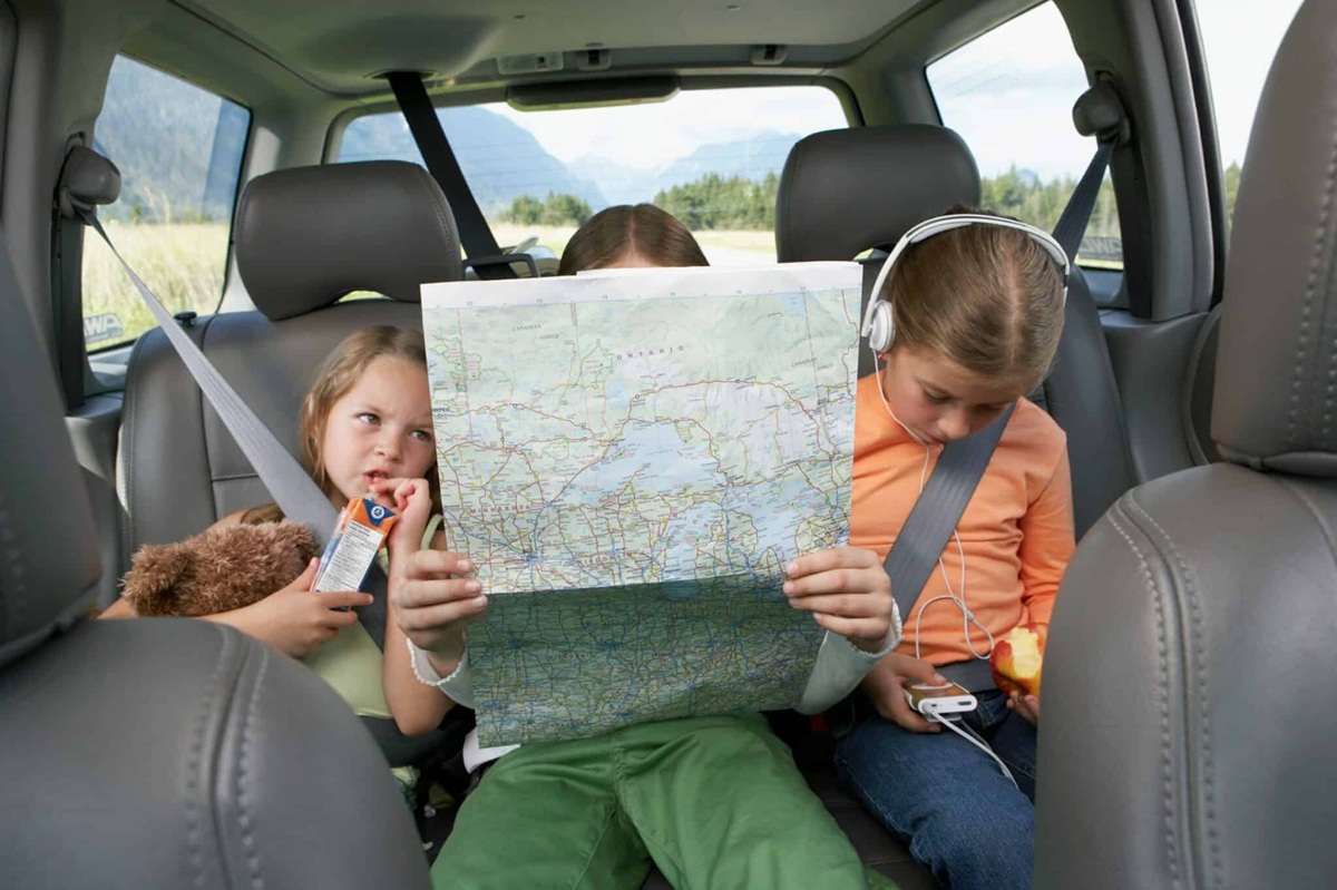 a family taking day trips in New Hampshire